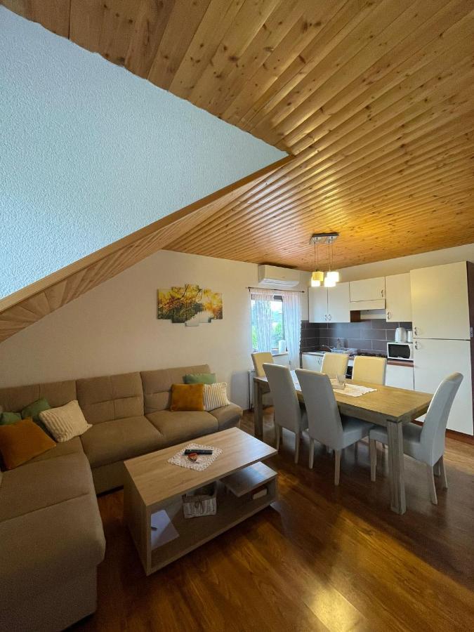 House Leonarda Hotel Grabovac  Exterior foto